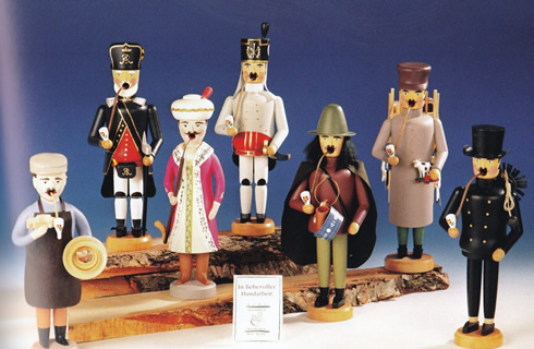 煙だし人形 商品について – ドイツ・ザイフェンの木のおもちゃ seiffen