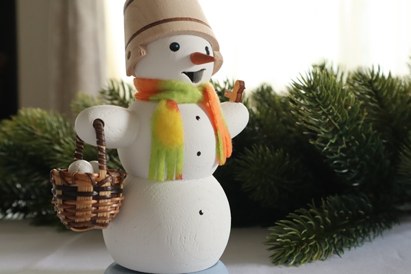 煙だし人形 雪だるまオケ ドイツ ザイフェンの木のおもちゃ Seiffen